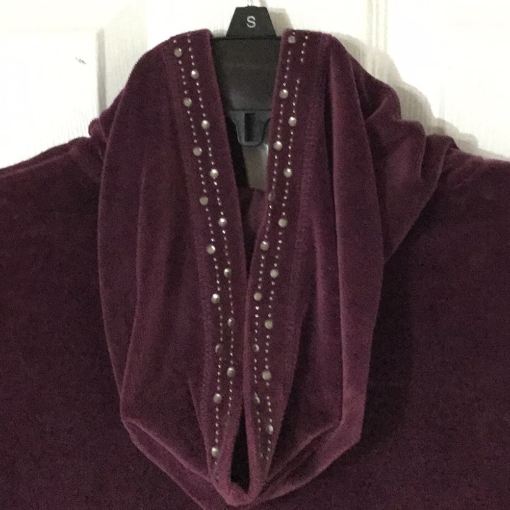 SJB Active 2 piece velour suit. - Picture 3 of 7